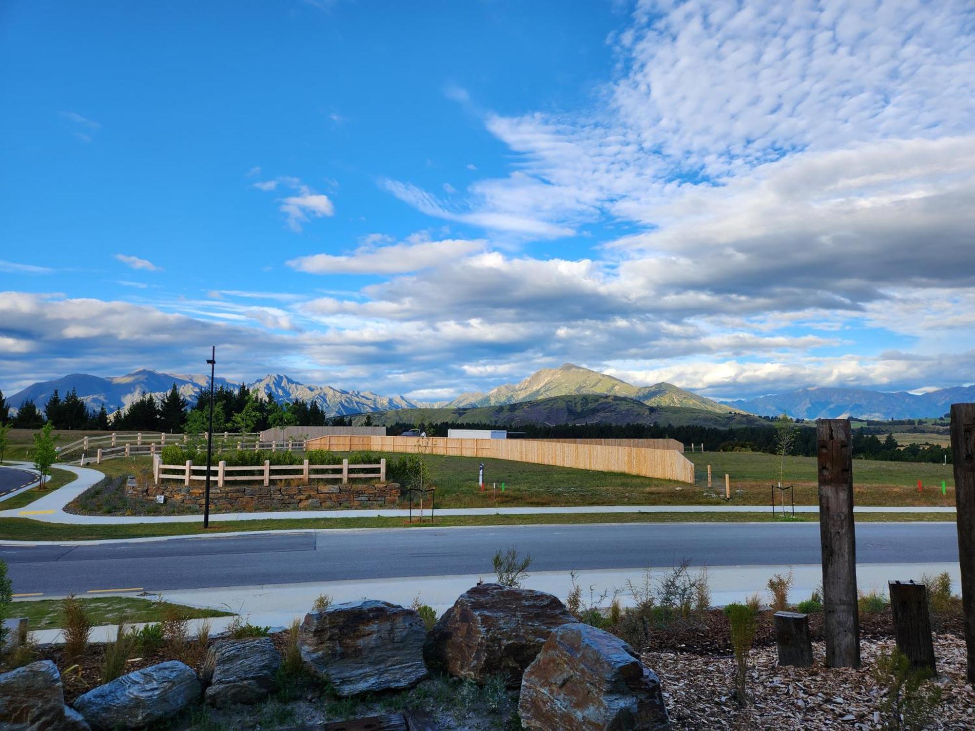 Escape To Riverslea Wanaka Exterior foto