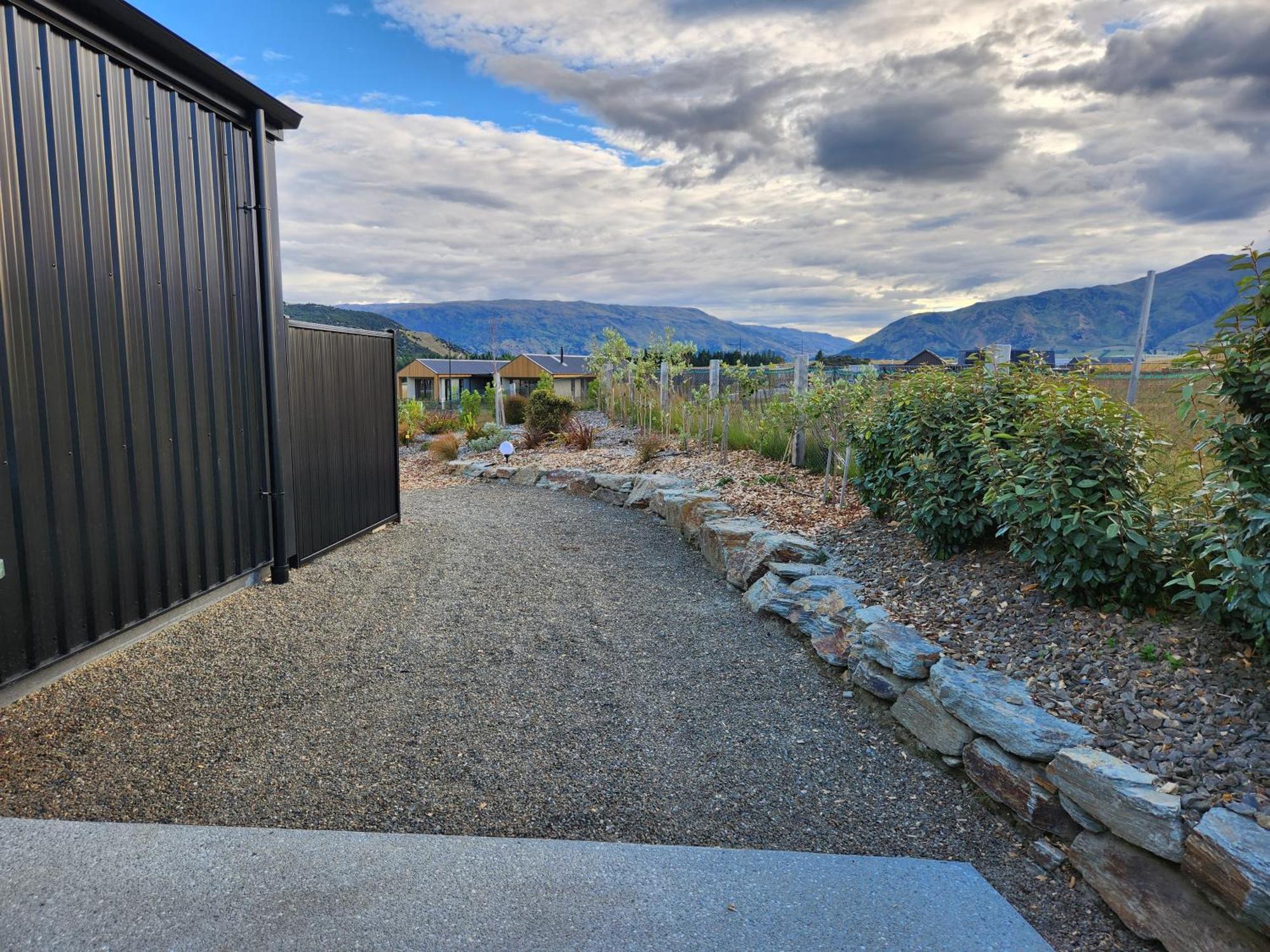 Escape To Riverslea Wanaka Exterior foto